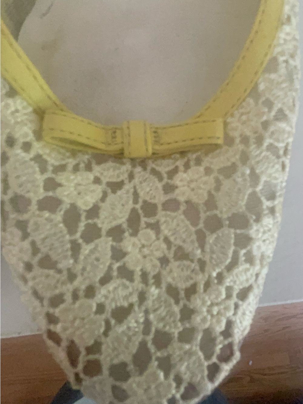 Vintage Banana Republic Lace Ballet Flats in Yellow - Classic Women's Shoe